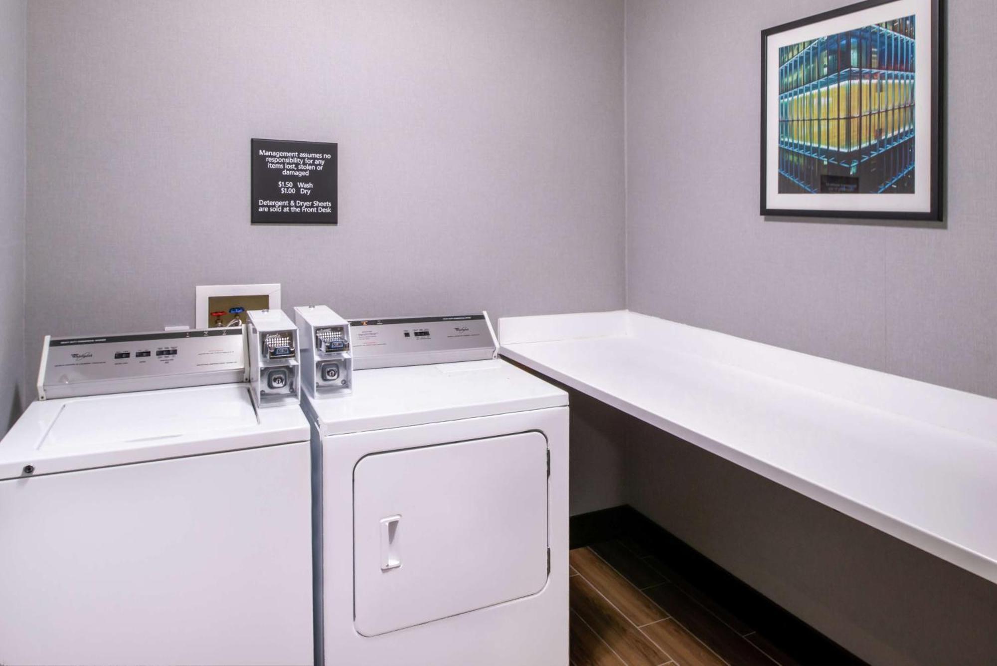 Hampton Inn Eugene Luaran gambar