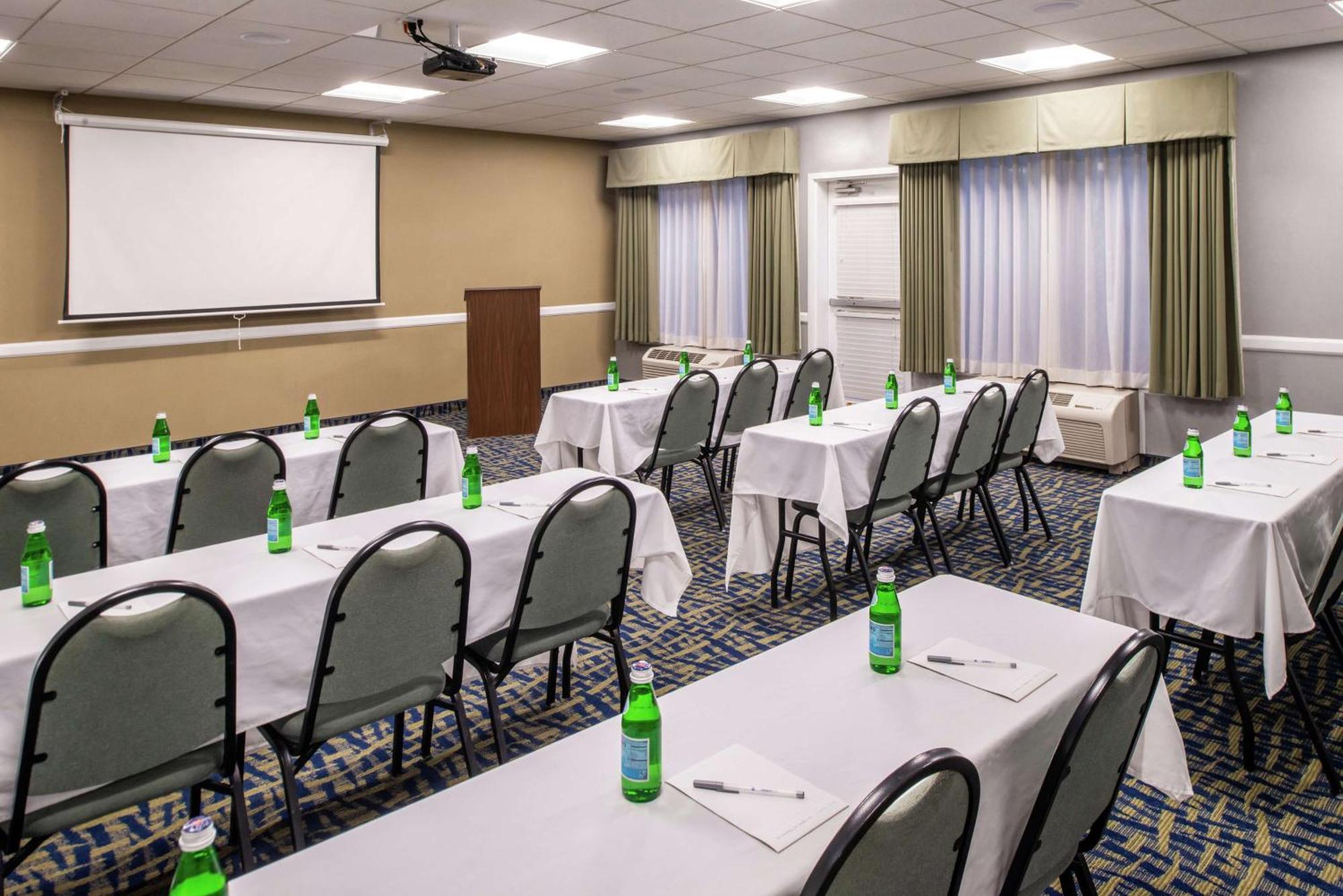 Hampton Inn Eugene Luaran gambar